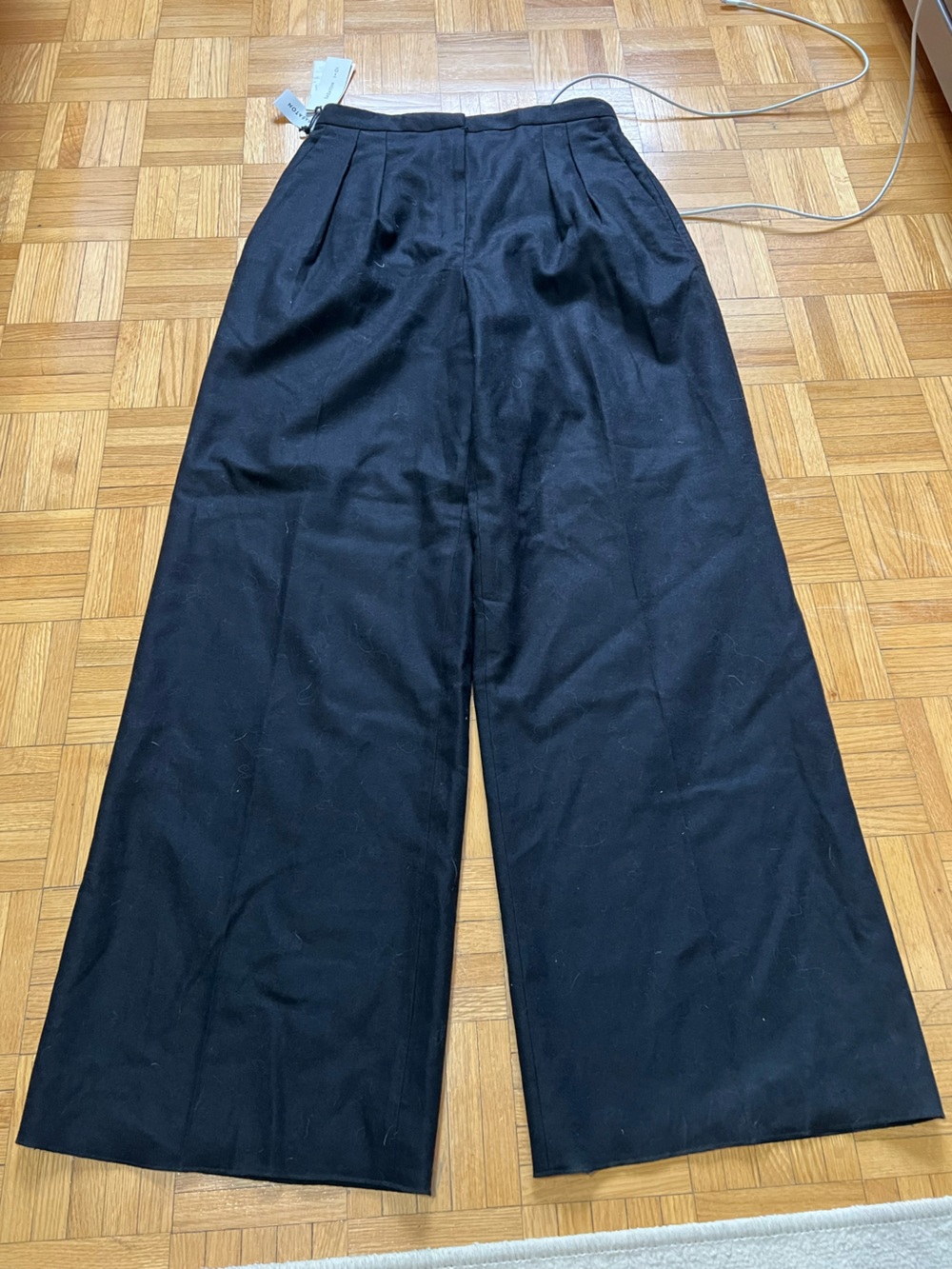 Babaton Rosemarie pant